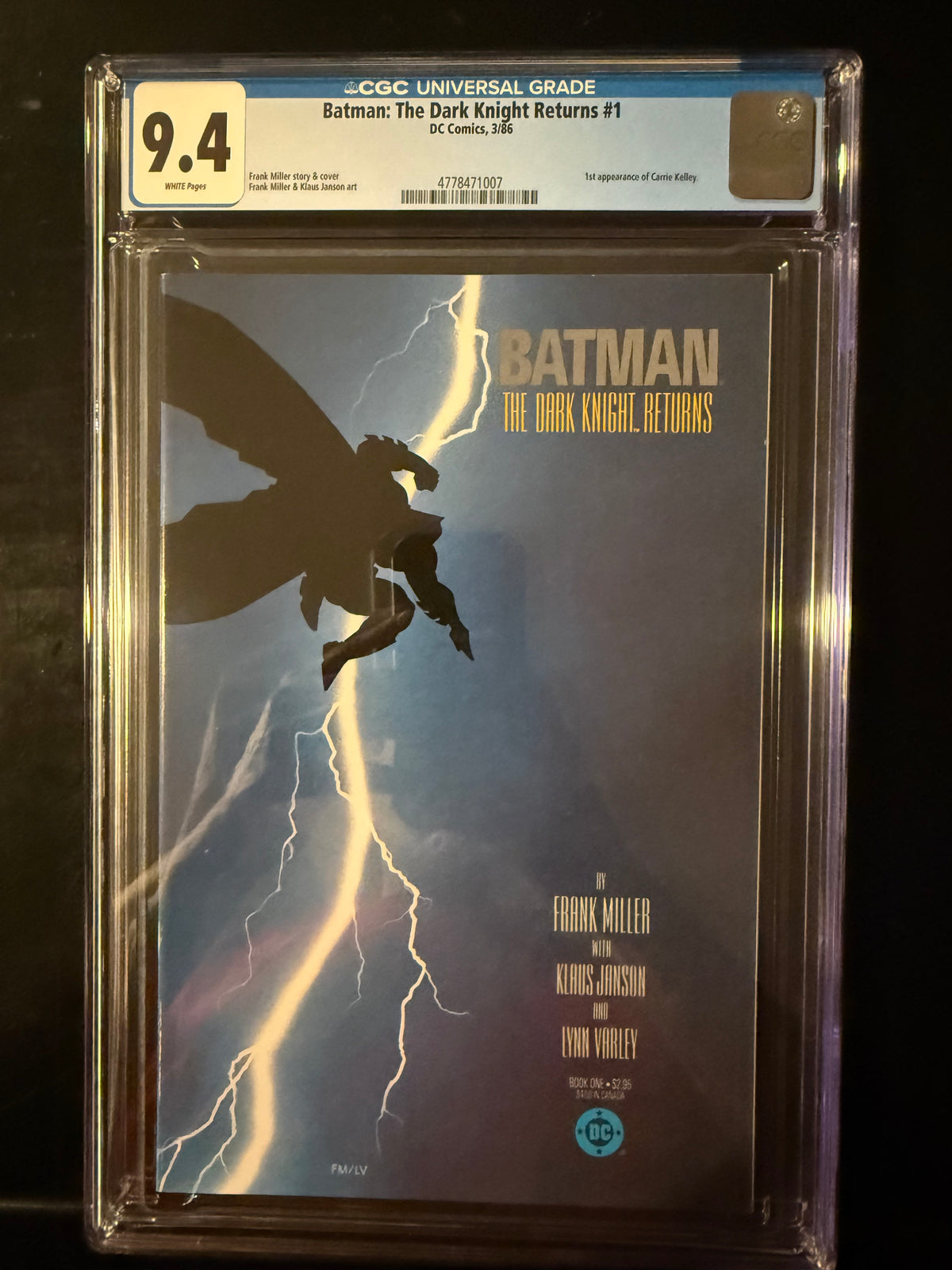 Batman The Dark Knight Returns #1 CGC 9.4 White Pages 1986 Frank Miller